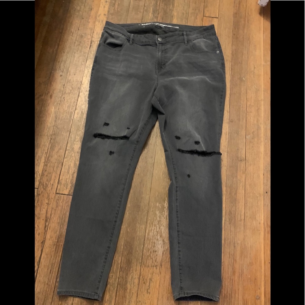 Old navy size 16 super skinny mid rise